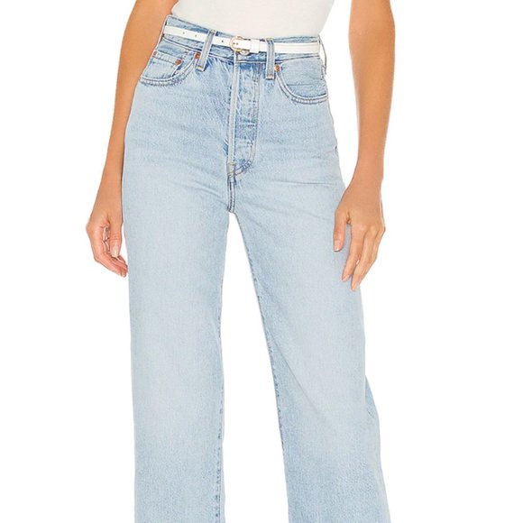Levi's Ribcage Straight Ankle Jeans - Picture 1 of 1